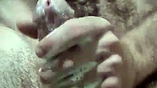 Single player masturbation with continuous ejaculation