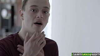 Stepbro eats Anya Kreys' young pussy in different rooms