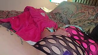 A sexy girl squirts while using a dildo