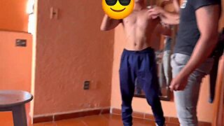 Solo game with a hot bodybuilder and a big ass