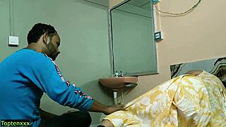 Hot sex with an Indian tourist bhabhi in a one time affair