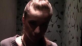 Amateur girlfriends give blow job outdoors