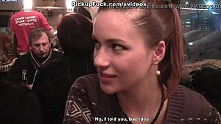 Amateur girlfriends give blow job outdoors
