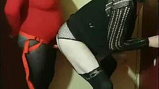 Crossdresser takes ass to mouth in collection part 2