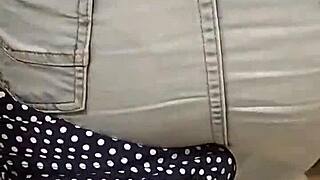 Skirtshouse in Encoxando: Roludo's sexy dance in a tight skirt