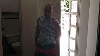 Big Latina babe gets hardcore outdoor blowjob and pussy fuck