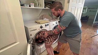 Bodybuilder stepmom gets stuck in the washer for a hot fuck