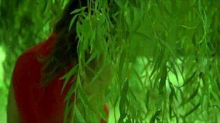 Public bush go around with a big cock