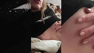 I found my girlfriend's solo sessions in her phone