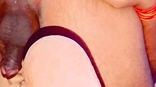 Big assed cutie gets gaped and fucked with cucumber