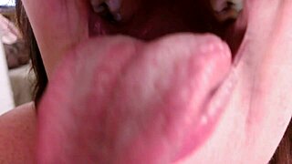 Mature giantess in crotchless pantyhose, a retro dream