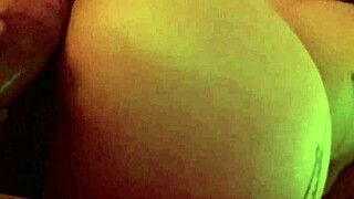 Close up amateur video of big ass babe riding dick