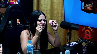 Luuh Barbosa's uncensored chat with novinha in sheer dress