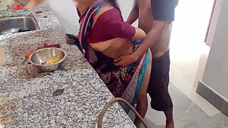 Wife catches her hubby cheating with an Indian housewife