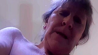 Uh, granny Metallika got fingered n’ fucked hard!