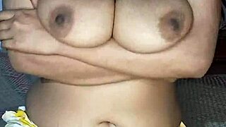 i can't stop watching alisha bhabhi suck that dildo with her big boobs