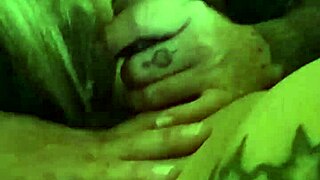 Хеј, хоћеш да видиш Kangel из Костарике узима мисионарски анал?