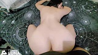 La estrella porno brasileña Casada Gulosa toma una polla monstruosa profunda con creampie anal