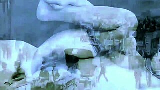 Vintage stumfilmer som viser modne kvinner