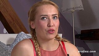 Интимная игра в спальне с Изабеллой сегодня