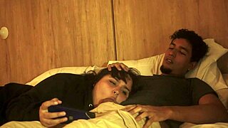 Veljenpoikani hyödyntää kun olemme yksin nussimaan kovaa