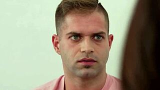 Lustyfam - Stiefmoeder leert STIEFZOON seks in heet rollenspel