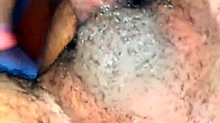 Volim prste u guzi tokom dogija