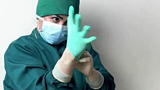 hej sestro, zašto lateks rukavice za ovaj asmr fetiš?