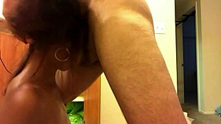 Sâni Mici 18 Ani Tânără Revine pentru Fuck Pizdă Dur Skull