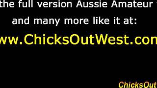 J'adore regarder ces lesbiennes amateurs se doigter dans un moment si réel et brut.