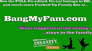 हेय जोसलाइन केली, बीएफ द्वारा टाइड अप और सौतेले पिता द्वारा स्क्रूड?