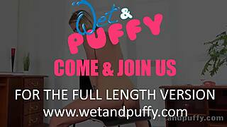 Claudia Macc, Ξανθιά Καυτή, Πώς Μαλακίζεις Τόσο Καλά Τα XXL Χείλη Της Πούτσας;