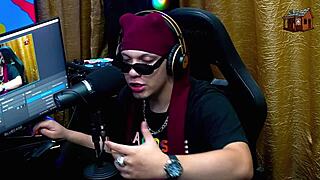 Είμαι σοκαρισμένος από τις σέξι καμπύλες της Λατίνας Kiara Blays!