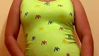 omg, kencing di tandas awam dan di rumah dengan milf seksi asmr fetish 😜