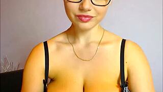 I Am Kattelovely1, A Blonde Webcam Model