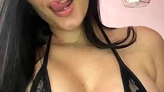 Rich guy wanks on cam intensely