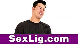 novinha licks facial.