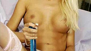 Teen in stockings pics collection