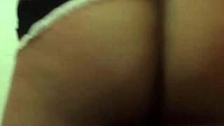 Latina Ass Show On Webcam!