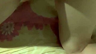 sexo amador com novinha safada