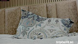 Mia Lee Gets Naughty!