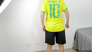 comeu minha irma sapatão comigo na cama