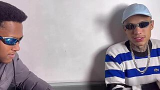 As Safadas Chamaram Dois Pra Fuder A Suruba Rolou Solta!