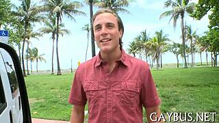 Watch Live Gay Sex Now!