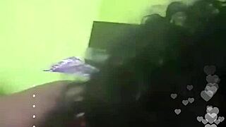 why is this black spanish putita touching herself on instagram live?