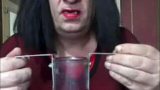 Is this bisexual crossdresser shyly filling himself up at home? Part one of the homemade adventure