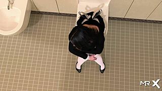 Fashionbusiness - what a view of her pussy e1 49