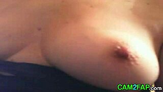 Amateur French Webcam Fingering Close-Up Masturbation Session