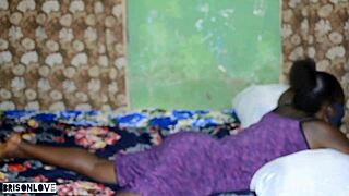 Amateur group bangs big ass in doggystyle after she finishes working in the garage, spreading wide