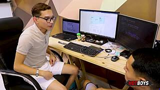 Amateur Gay Men Engage In Intense Fucking With Monster Cocks